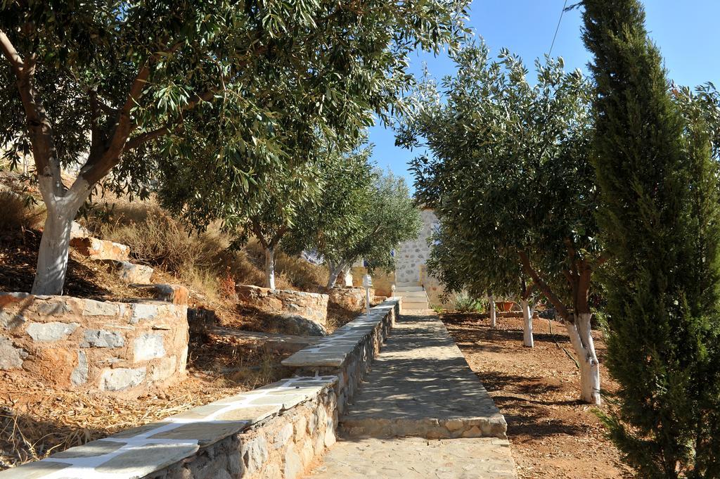 Hydra Erato Villa