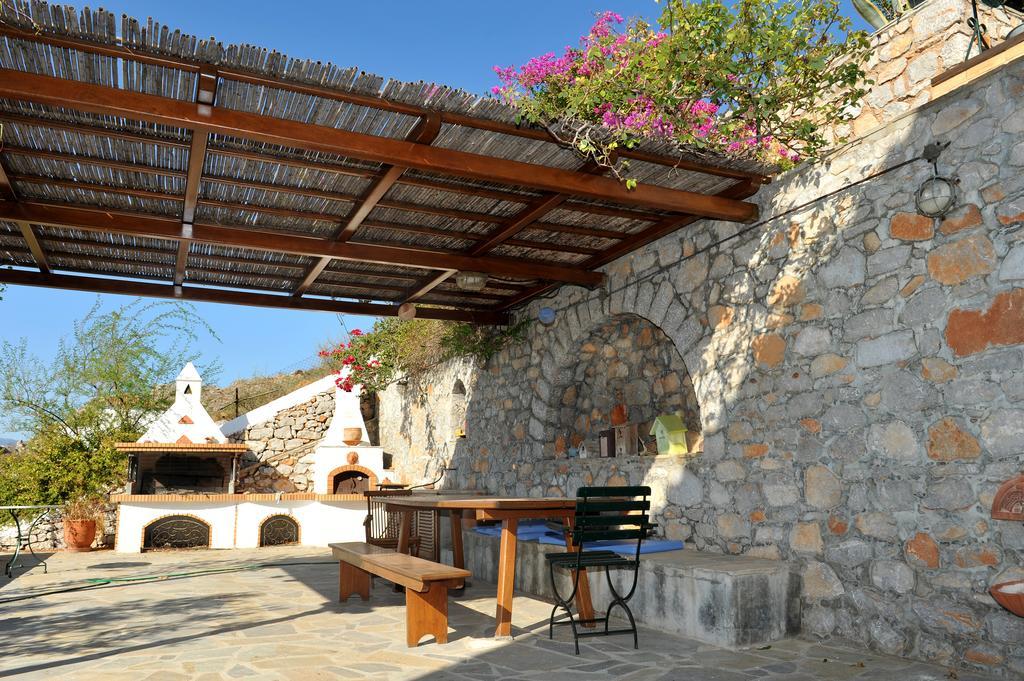 Hydra Erato Hydra (Saronic Islands)
